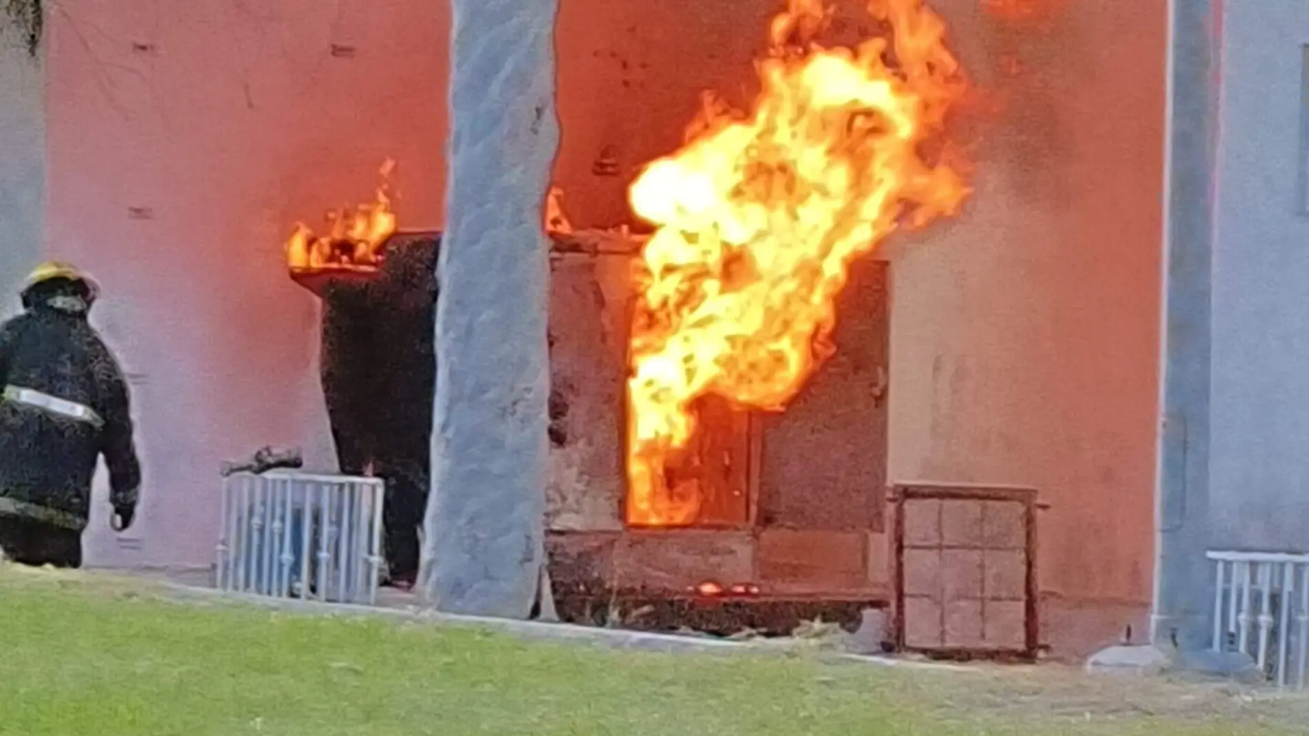 Otras facultades suspendieron sus clases por el incidente 